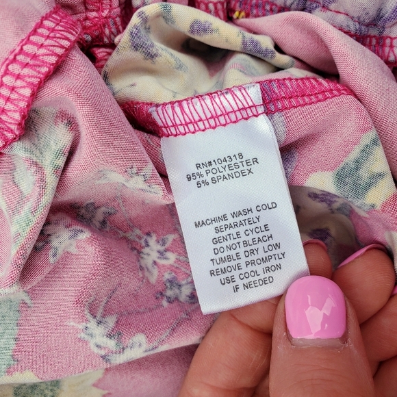Harlow & Rose Romper Jumpsuit Floral Pink Purple and Yellow Flutter Sleeve NWOT - Picture 3 of 16